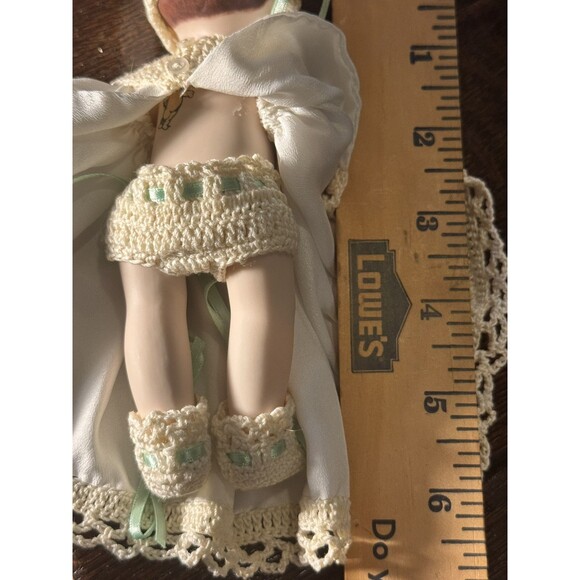 Vintage bisque 5.5” jointed baby doll with Crochet Outfit Kewpie Mini Doll - Picture 3 of 11